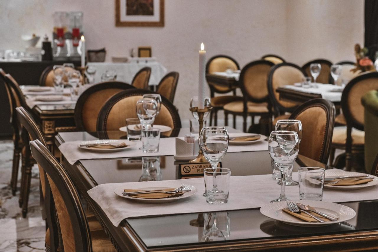 Garni Hotel Barut Szabács Kültér fotó