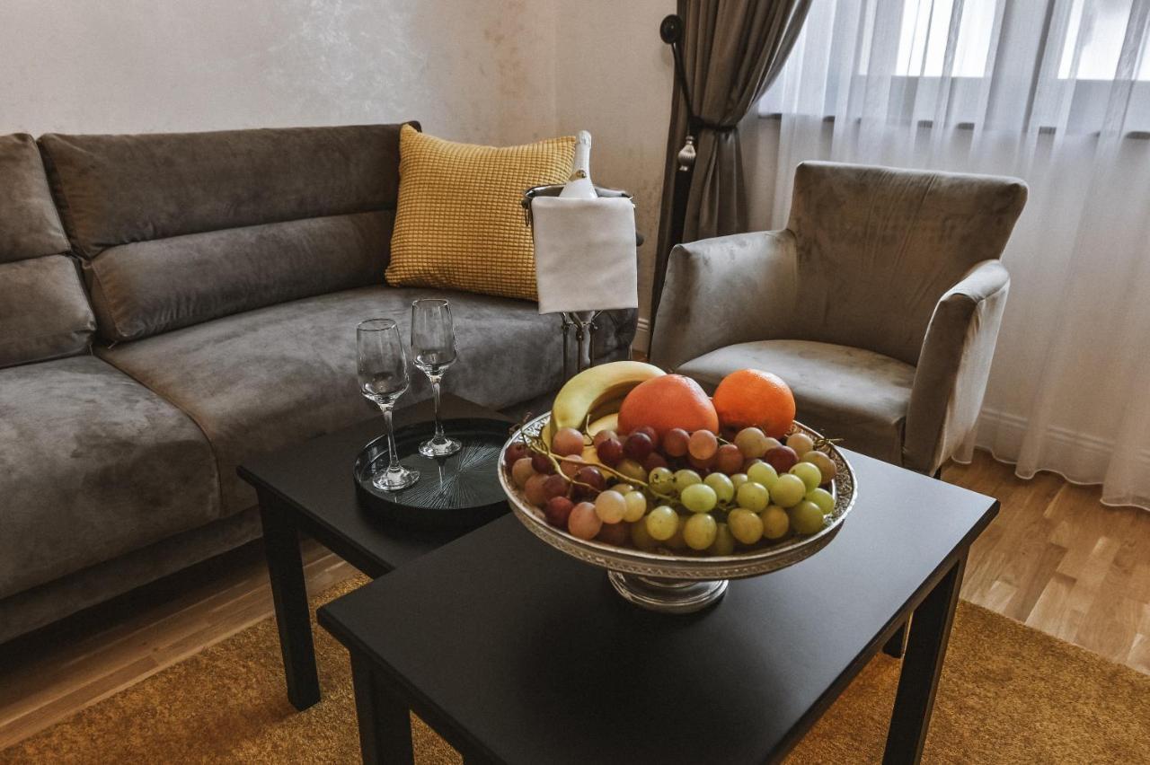 Garni Hotel Barut Szabács Kültér fotó