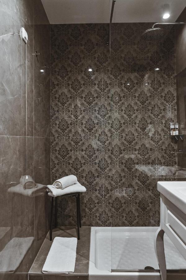 Garni Hotel Barut Szabács Kültér fotó